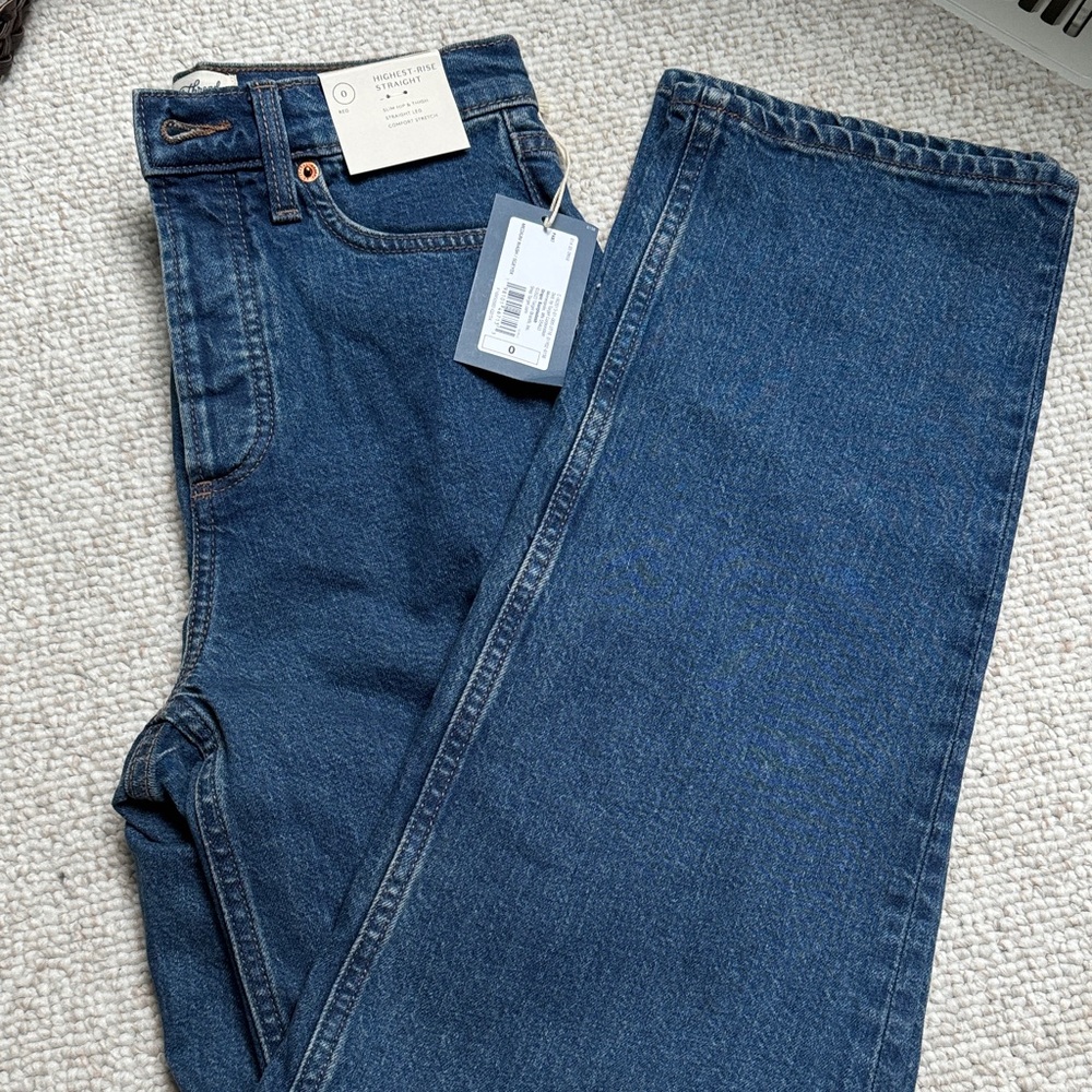 Universal threads woman’s jeans
